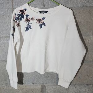 Abercrombie & Fitch Pullover Floral Embroidered Cropped Sweatshirt Size S